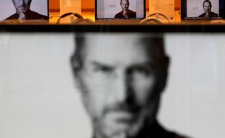 Steve_Jobs_con_un_Grammy