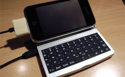 iphone-teclado-fisico