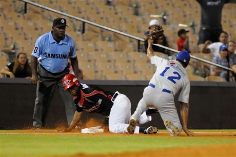 refuerzo_gana_para_el_licey