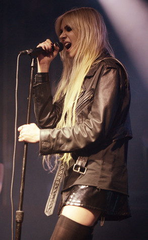 Taylor Momsen, The Pretty Reckless