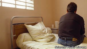 130213145018_loneliness_cold_social_exclusion_304x171_sciencephotolibrary
