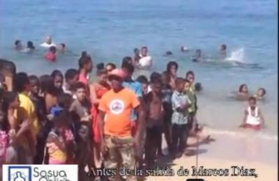 gente_esperando_salida_de_marcos_diaz