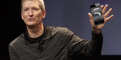 tim_cook_by_adam_tow