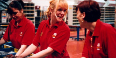 110706170431_women_post_office_job_work_304x171_royalmail