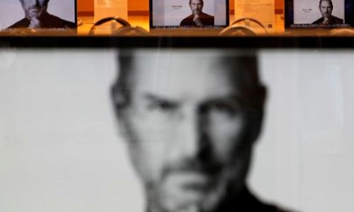 Steve_Jobs_con_un_Grammy