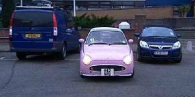 Segn-el-estudio-las-mujeres-dedican-ms-tiempo-a-estacionar-pero-centran-mejor-el-auto-en-el-parqueo-300x168