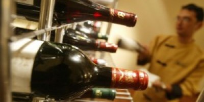 03vino630-300x202