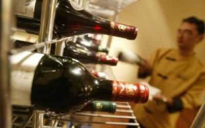 03vino630-300x202
