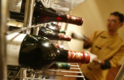03vino630-300x202