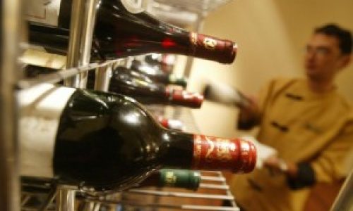03vino630-300x202