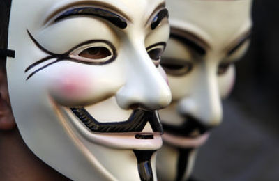 Anonymous-Roma_TL5IMA20120123_0175_30