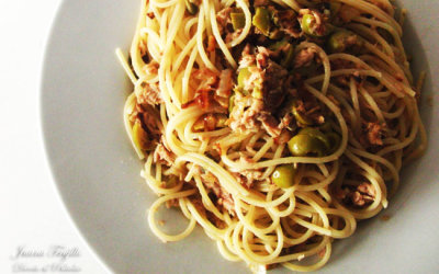 espaguetis-con-aceitunas