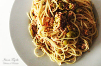 espaguetis-con-aceitunas