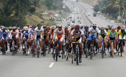 vuelta-ciclista-independencia-santo-domingo-02