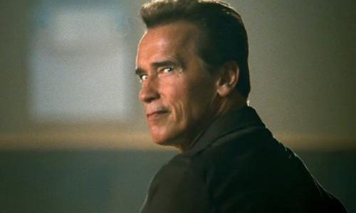 Arnold-Schwarzenegger-in-The-Expendables