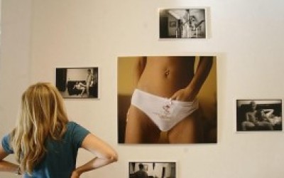 Exposicin-fotogrfica-sobre-sexualidad-en-Sevilla-300x168