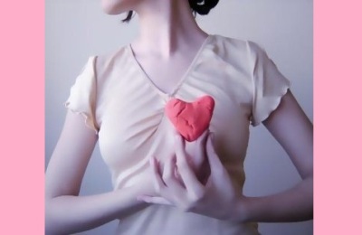 Mujer-corazn78758645687657
