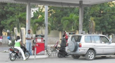 estacion_gasolina_grande
