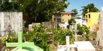 Limpieza_de_cementerio_de_sosua_para_el_dia_de_las_madres