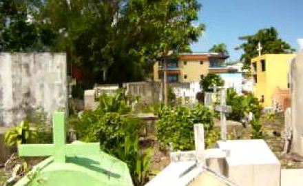 Limpieza_de_cementerio_de_sosua_para_el_dia_de_las_madres