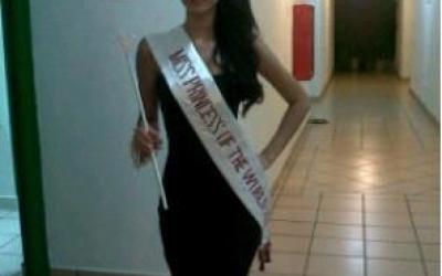 NUESTRA_REINA