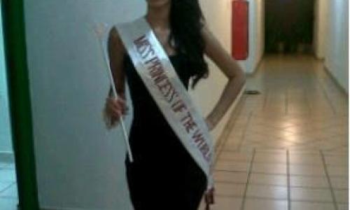 NUESTRA_REINA