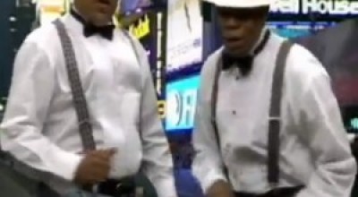 raymond_y_miguel_en_lios