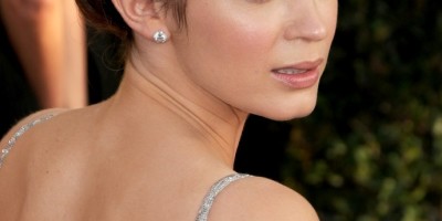EmilyBlunt-15th-Annual-SAG-Awards_Vettri.Net-03-689x1024
