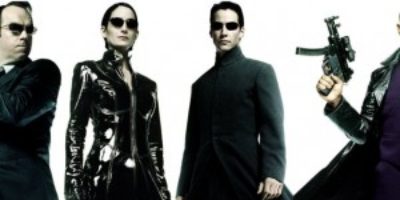 Hugo-Weaving-Carrie-Ann-Moss-Keanu-Reaves-y-Laurence-Fishburne-los-cuatro-protagonistas-de-la-triloga-Matrix-300x152