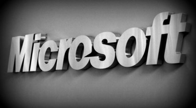 Microsoft-Logo-on-Wall
