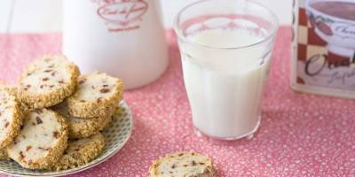 galletas-de-cereza-y-avellanas