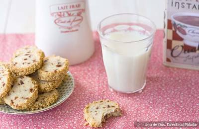 galletas-de-cereza-y-avellanas