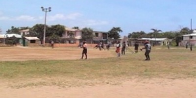play_de_cabarete_deteriorado
