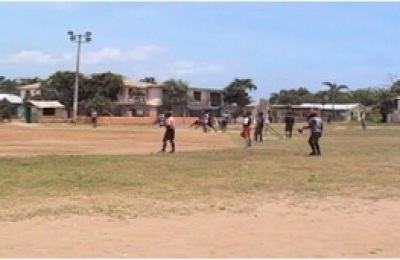 play_de_cabarete_deteriorado