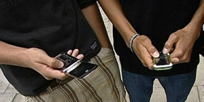 111118153935_sp_telefonia_celular_304x171_bbc_nocredit_1