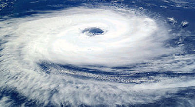 341px-Cyclone_Catarina_from_the_ISS_on_March_26_2004