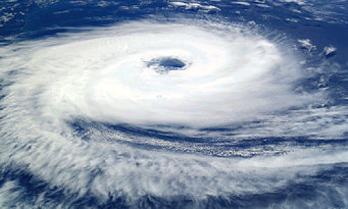 341px-Cyclone_Catarina_from_the_ISS_on_March_26_2004