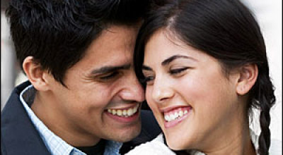 pareja-riendo_567587
