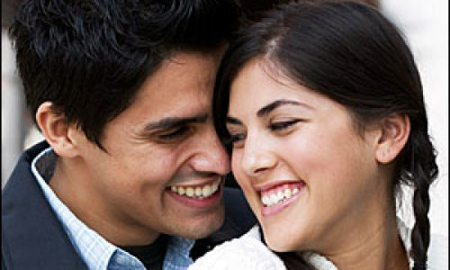 pareja-riendo_567587