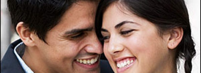 pareja-riendo_567587