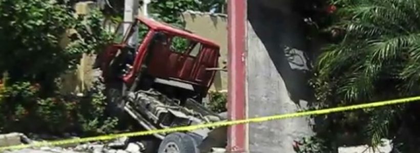 0_camion_accidente_cabarete