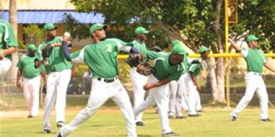 34A8D759-691A-41DE-8C9F-D3B2398877B5.jpg__294__440__CROPz0x294y440