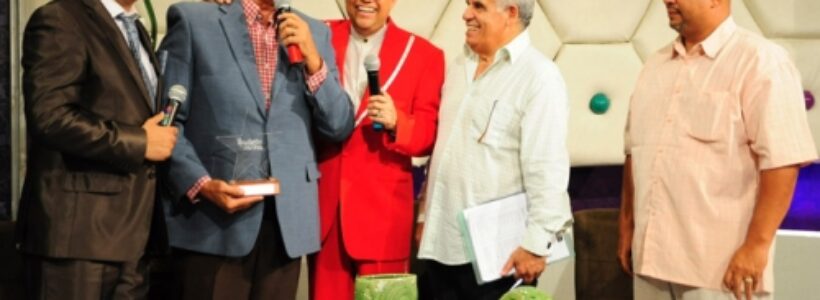 Boruga_dice_que_humor_sigue_igual