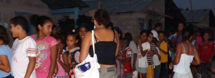ENTREGA_DE_UTILES_ESCOLARES