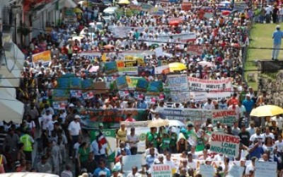 marcha_en_contra_la_explotacion_minera_de_loma_miranda