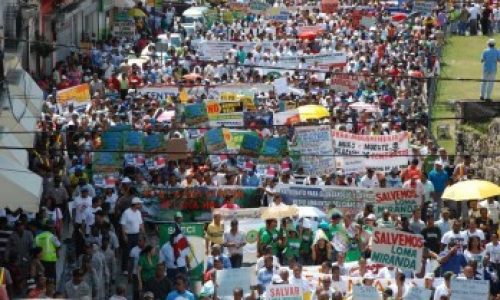 marcha_en_contra_la_explotacion_minera_de_loma_miranda