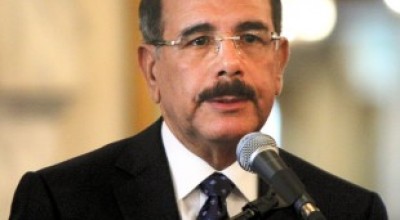 310x320xDanilo-Medina-La-realidad-es-dura-y-se-requiere-del-sacrificio-de-todos-310x320.jpg.pagespeed.ic.eY7NcXsBxC