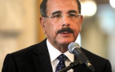 310x320xDanilo-Medina-La-realidad-es-dura-y-se-requiere-del-sacrificio-de-todos-310x320.jpg.pagespeed.ic.eY7NcXsBxC