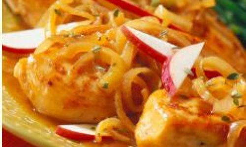 jugoso_pollo_con_manzana