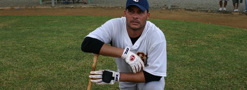 Erick_Almonte_de_Gigantes_a__Aguilas